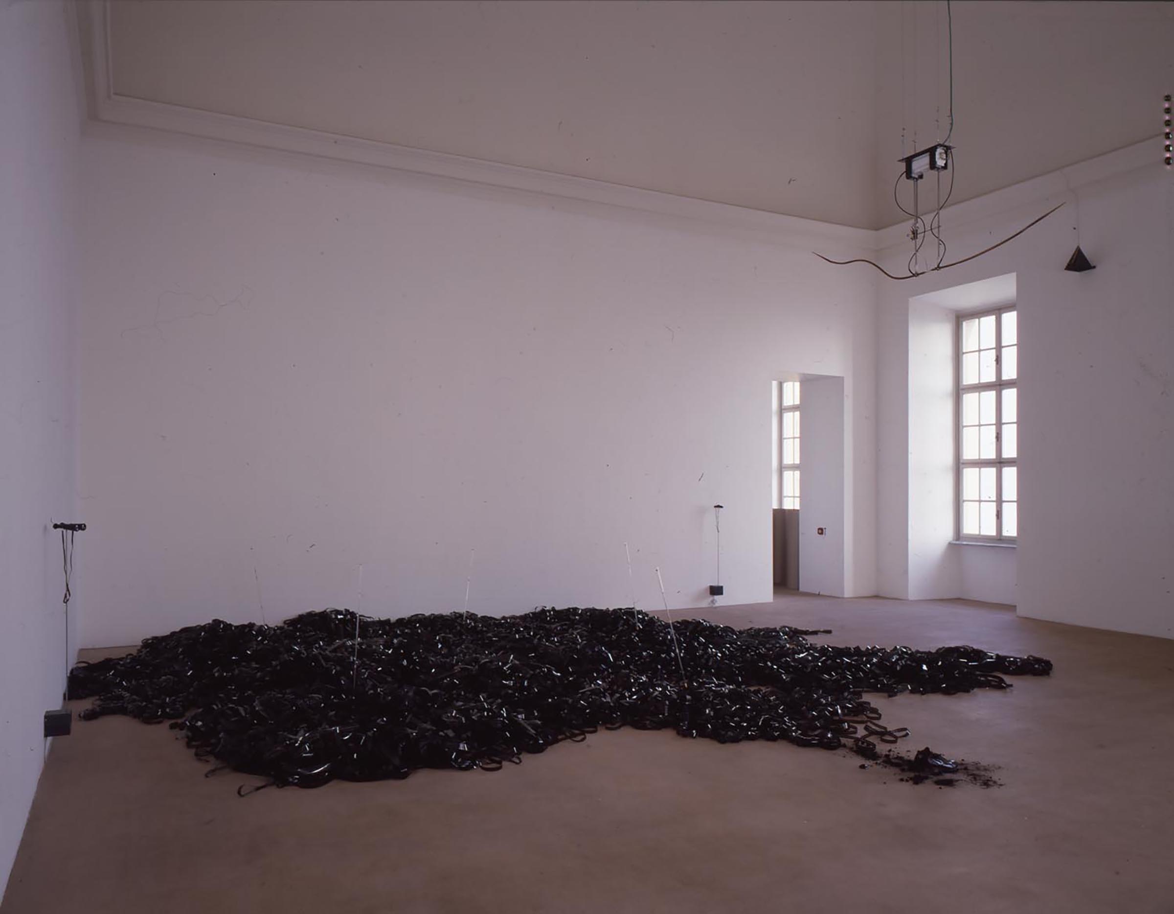 Rebecca Horn, Time goes by, 1990